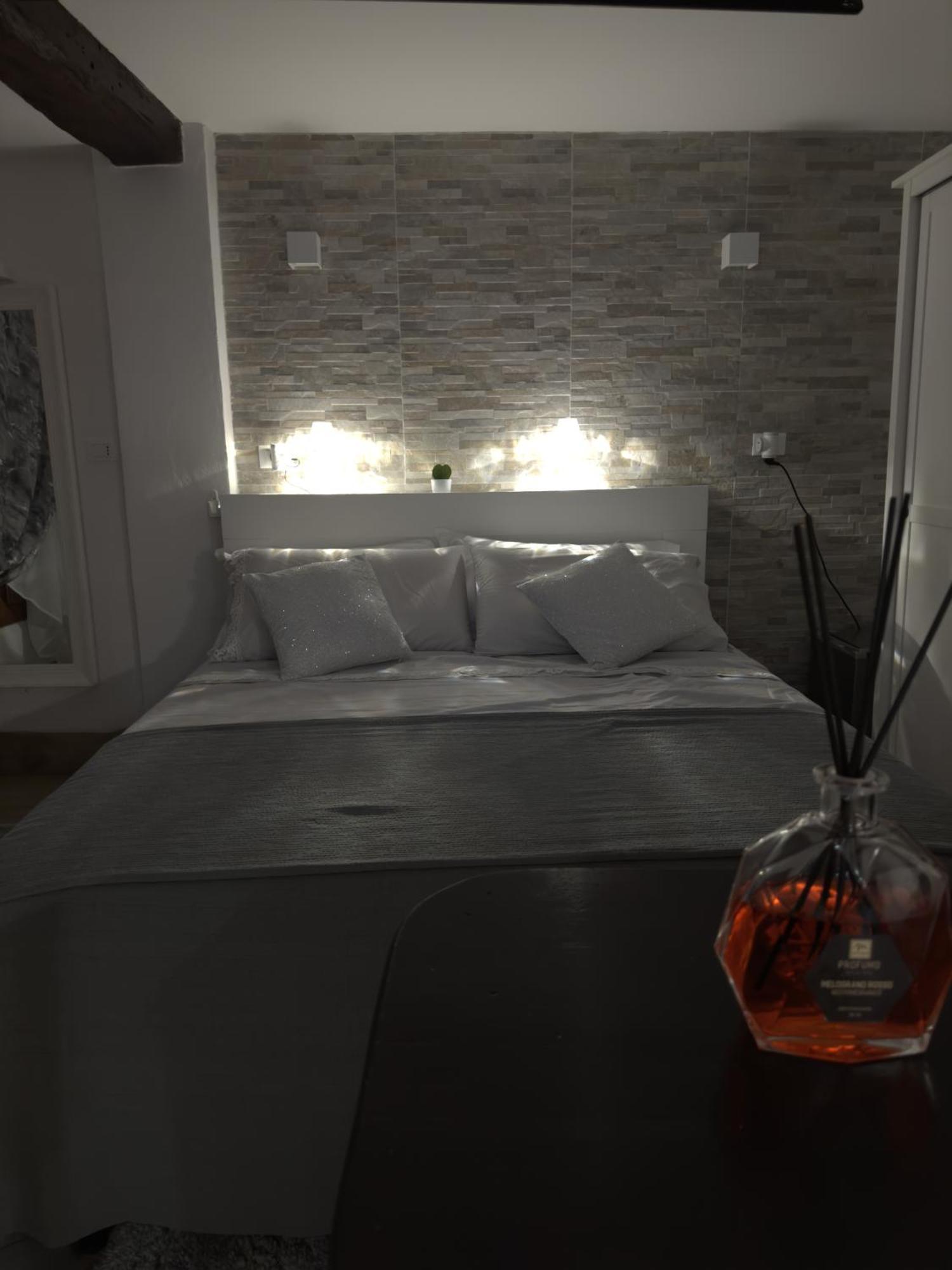 Eden Luxury Suite - Venice Santa Croce Bagian luar foto