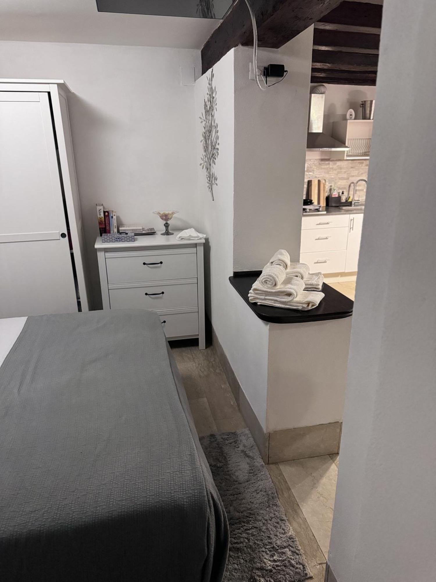 Eden Luxury Suite - Venice Santa Croce Bagian luar foto